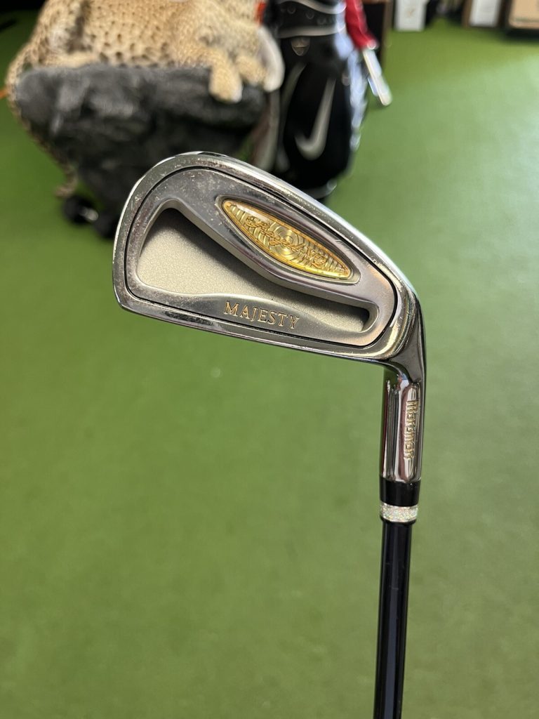 Maruman Majesty Royal VQ 5 Iron Regular Flex