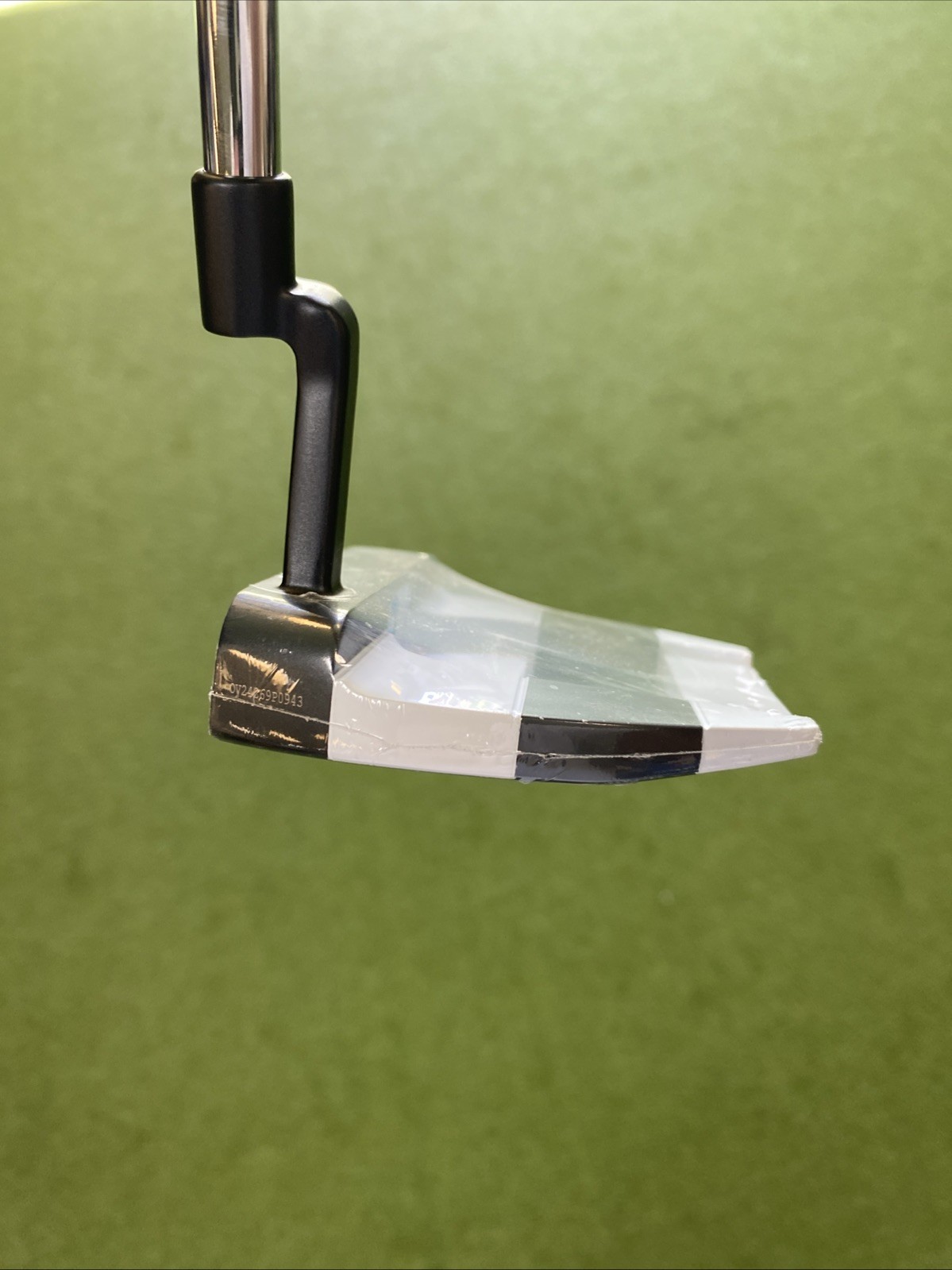 New Odyssey Ai-One CH Jailbird Mini 35” Mallet Putter + HC - Image 4