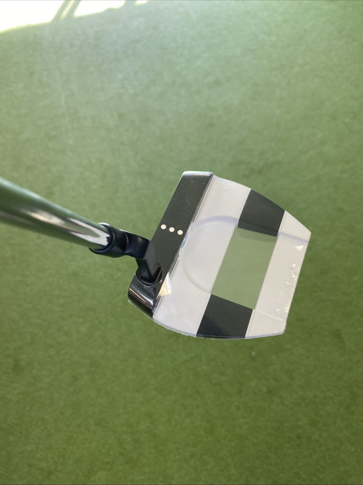 New Odyssey Ai-One CH Jailbird Mini 35” Mallet Putter + HC - Image 7