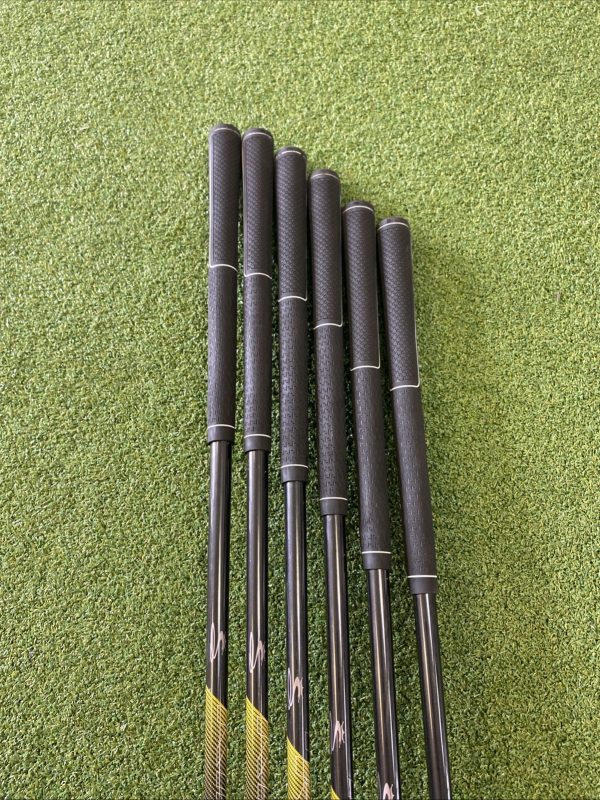 RH Cobra King VT Golf Junior Set 3-Wood, 6-PW-SW, Putter, Bag - Image 20