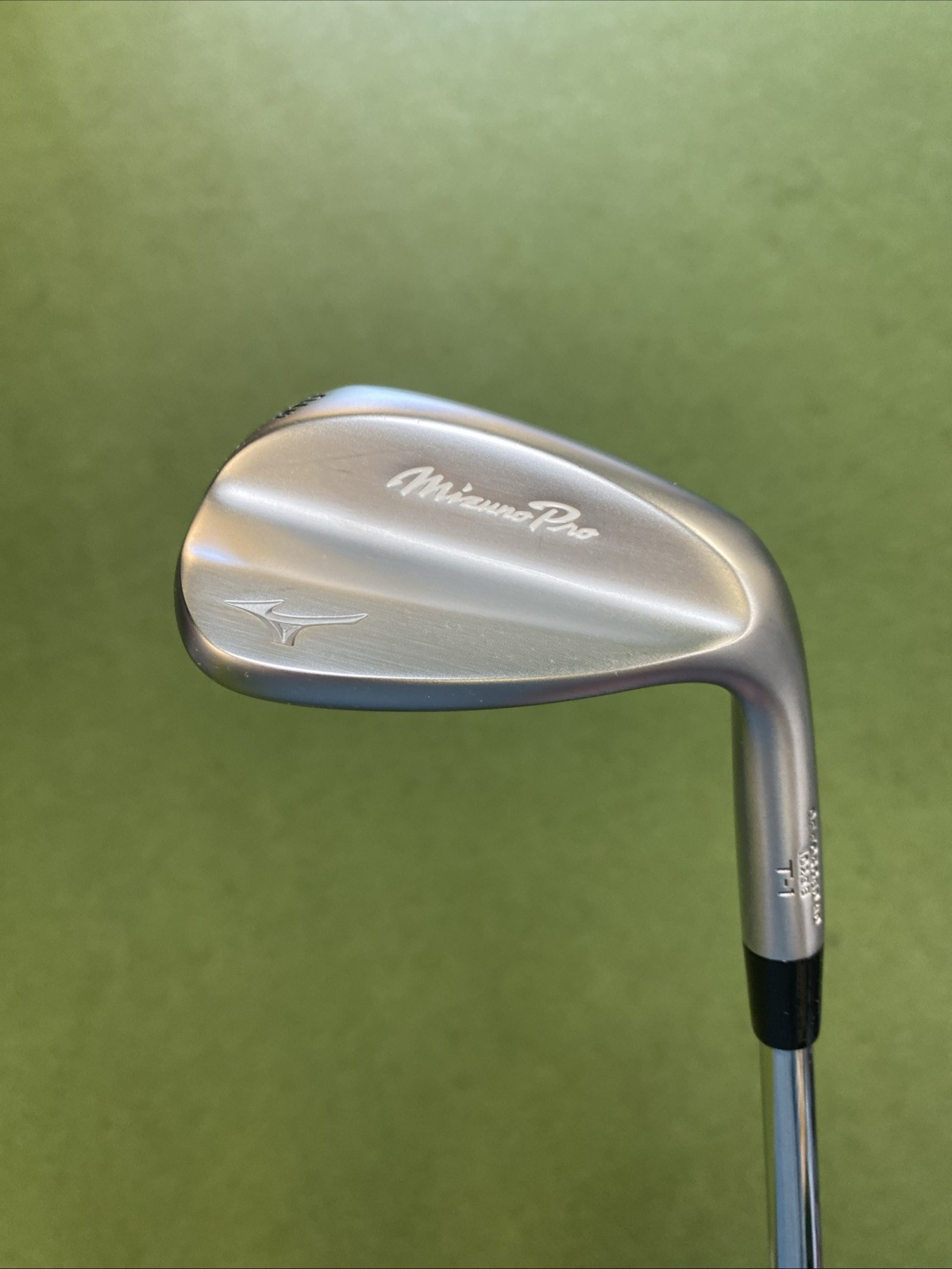 RH Mizuno Pro T-1 Wedge Set 52*, 56* Dynamic Gold Tour Issue S400 Steel - Image 3