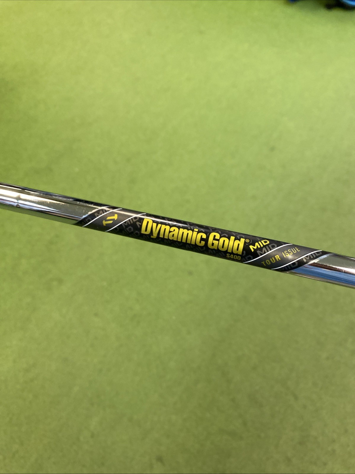 RH Srixon ZXi7 Iron Set 4-PW Dynamic Golf Tour Issue Mid S400 Steel - Image 19