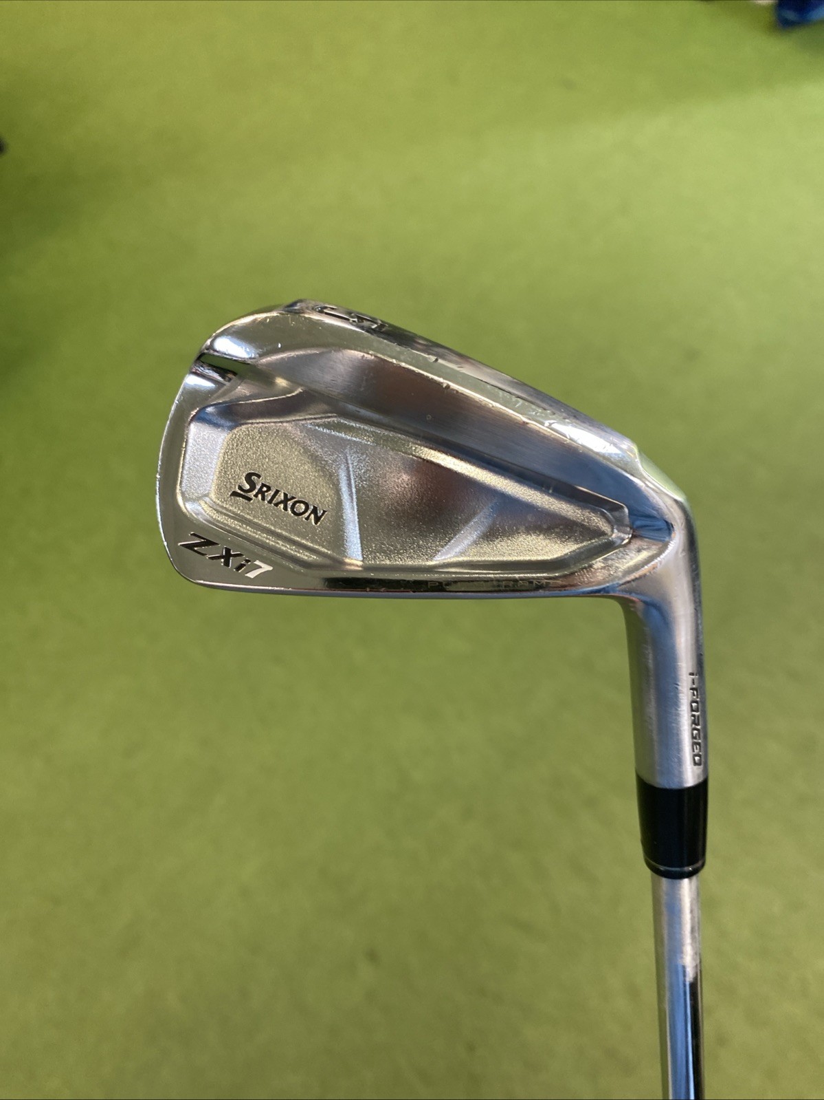 RH Srixon ZXi7 Iron Set 4-PW Dynamic Golf Tour Issue Mid S400 Steel - Image 5