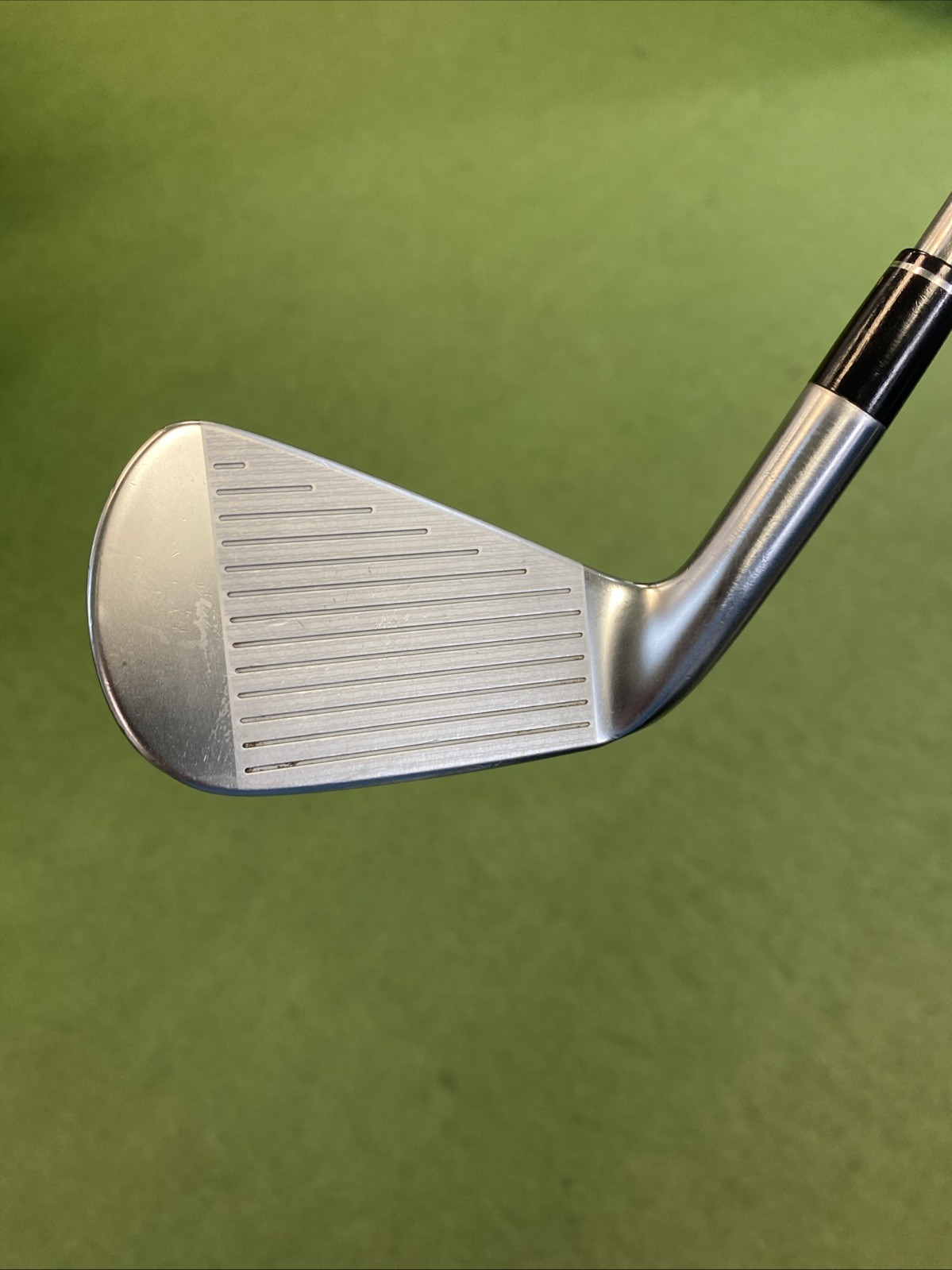 RH Srixon ZXi7 Iron Set 4-PW Dynamic Golf Tour Issue Mid S400 Steel - Image 6