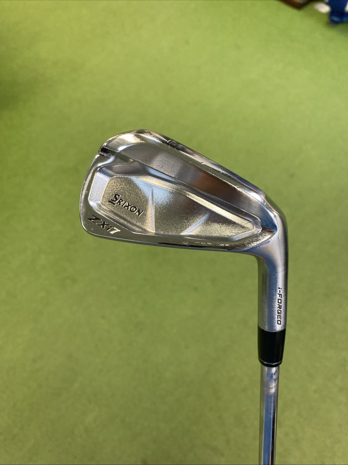 RH Srixon ZXi7 Iron Set 4-PW Dynamic Golf Tour Issue Mid S400 Steel - Image 9