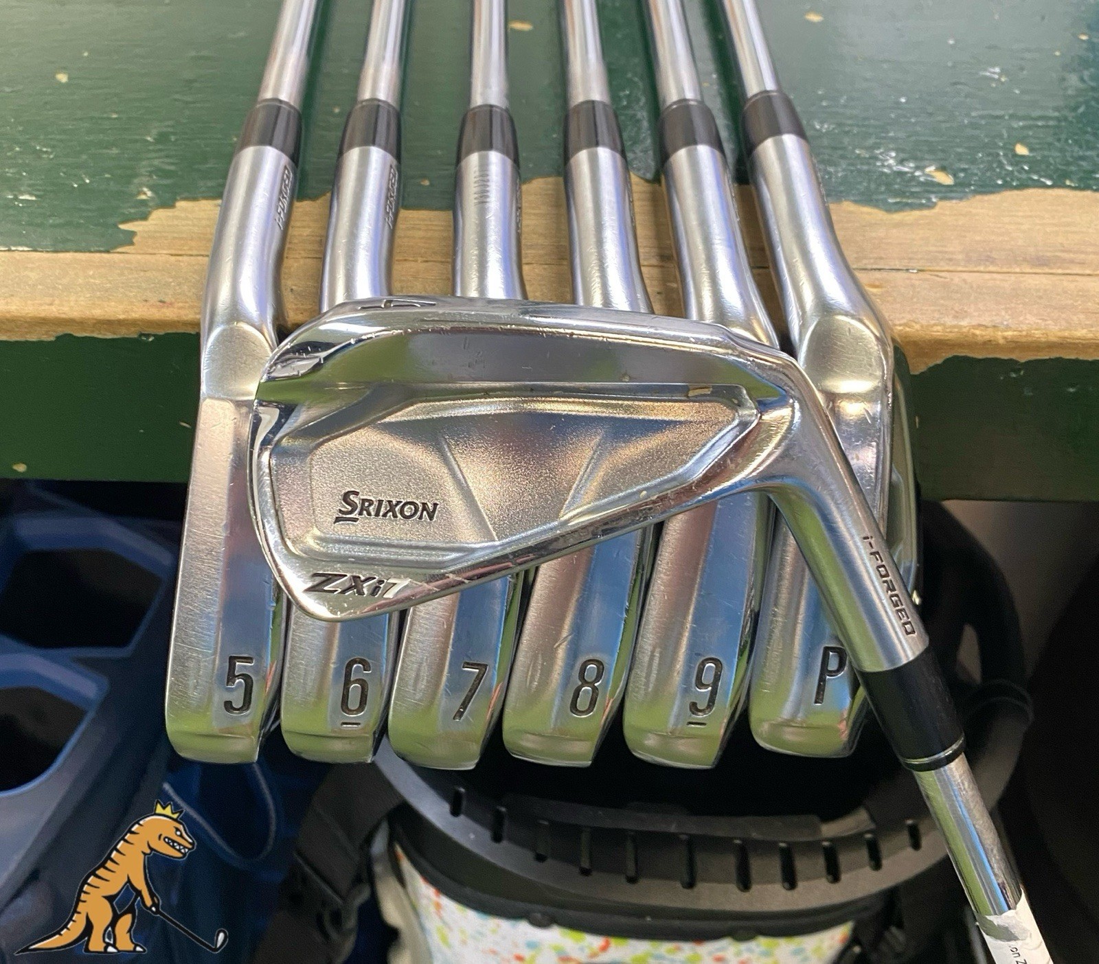 RH Srixon ZXi7 Iron Set 4-PW Dynamic Golf Tour Issue Mid S400 Steel