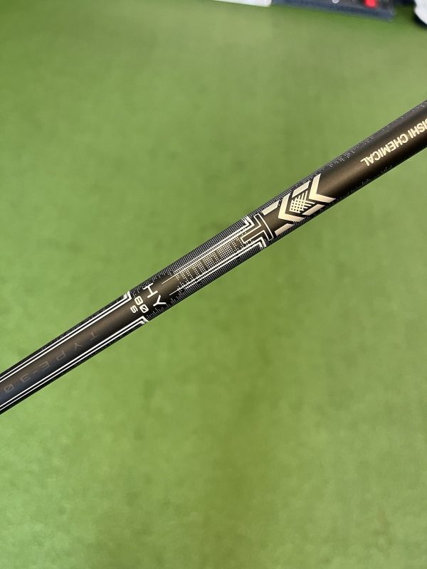 Taylormade Qi10 Tour 19.5° Rescue 3 Hybrid 80g Stiff Flex - Image 6