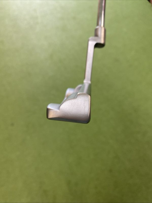 Tour Issue TP Mills Handmade 35” Blade Putter - Image 5