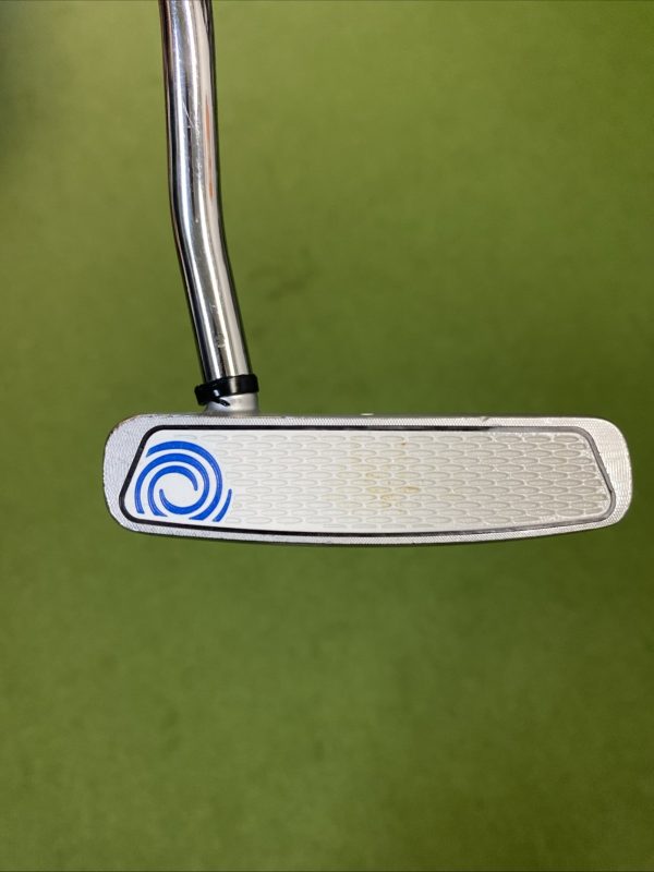 Used LH Odyssey White Hot RX V-Line Fang 33” Mallet Putter - Image 3