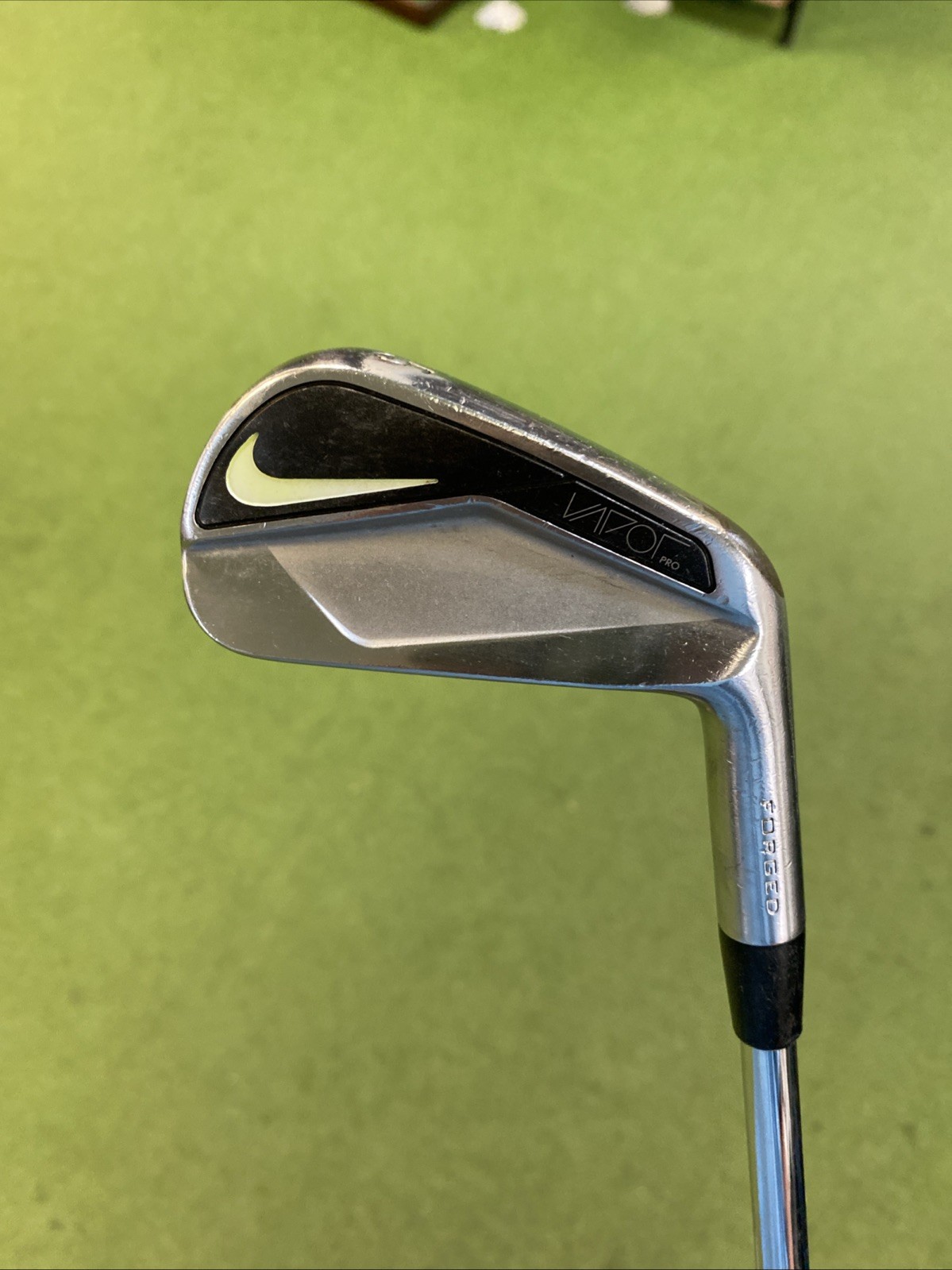 Used Nike Vapor Pro Iron Set 4-9 Iron Dynamic Gold Tour Issue S400 Steel - Image 6