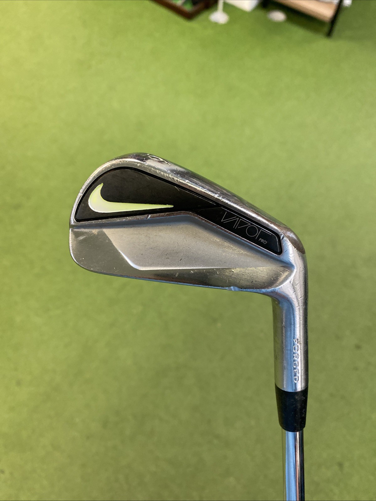 Used Nike Vapor Pro Iron Set 4-9 Iron Dynamic Gold Tour Issue S400 Steel - Image 8
