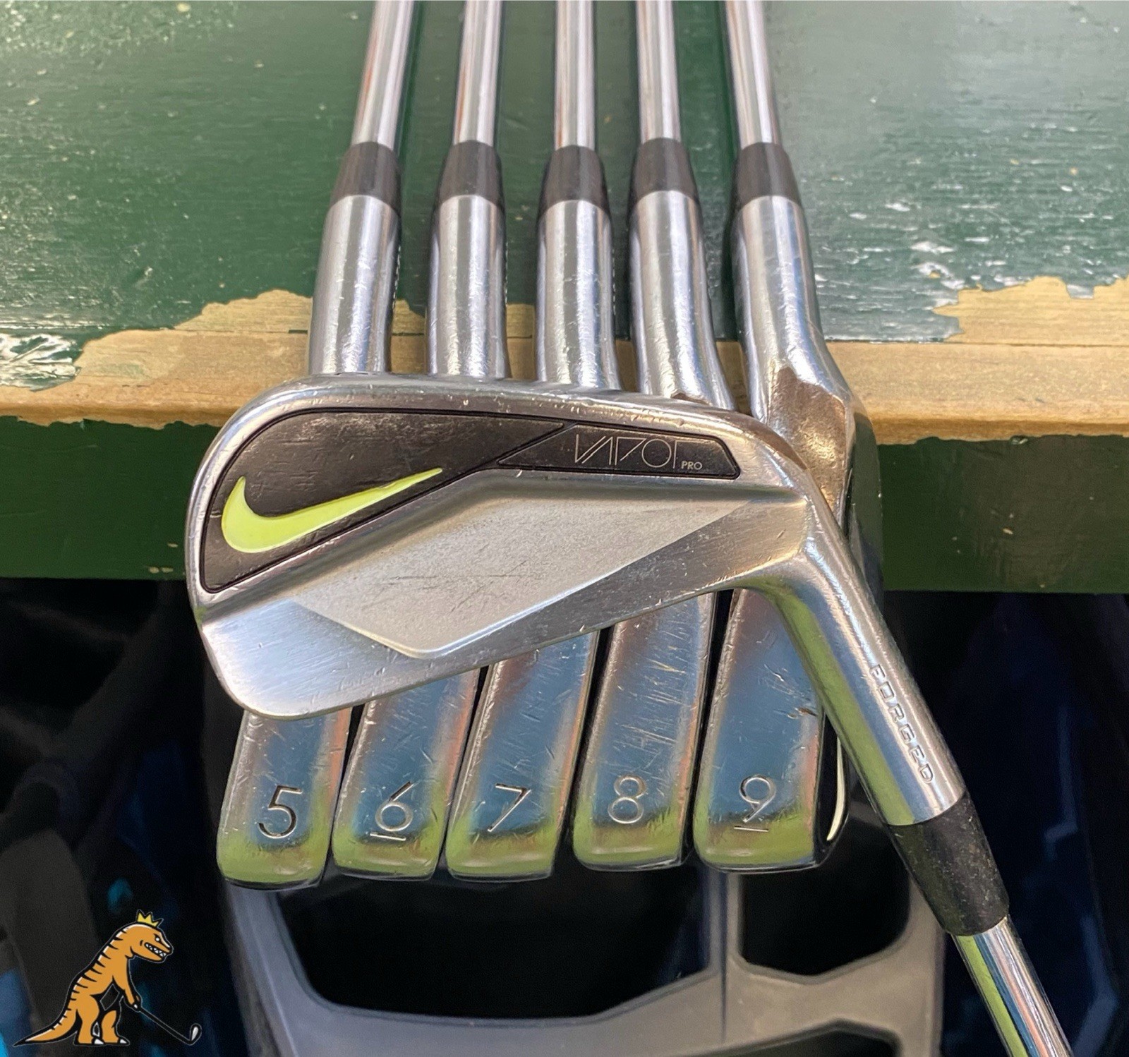 Used Nike Vapor Pro Iron Set 4-9 Iron Dynamic Gold Tour Issue S400 Steel