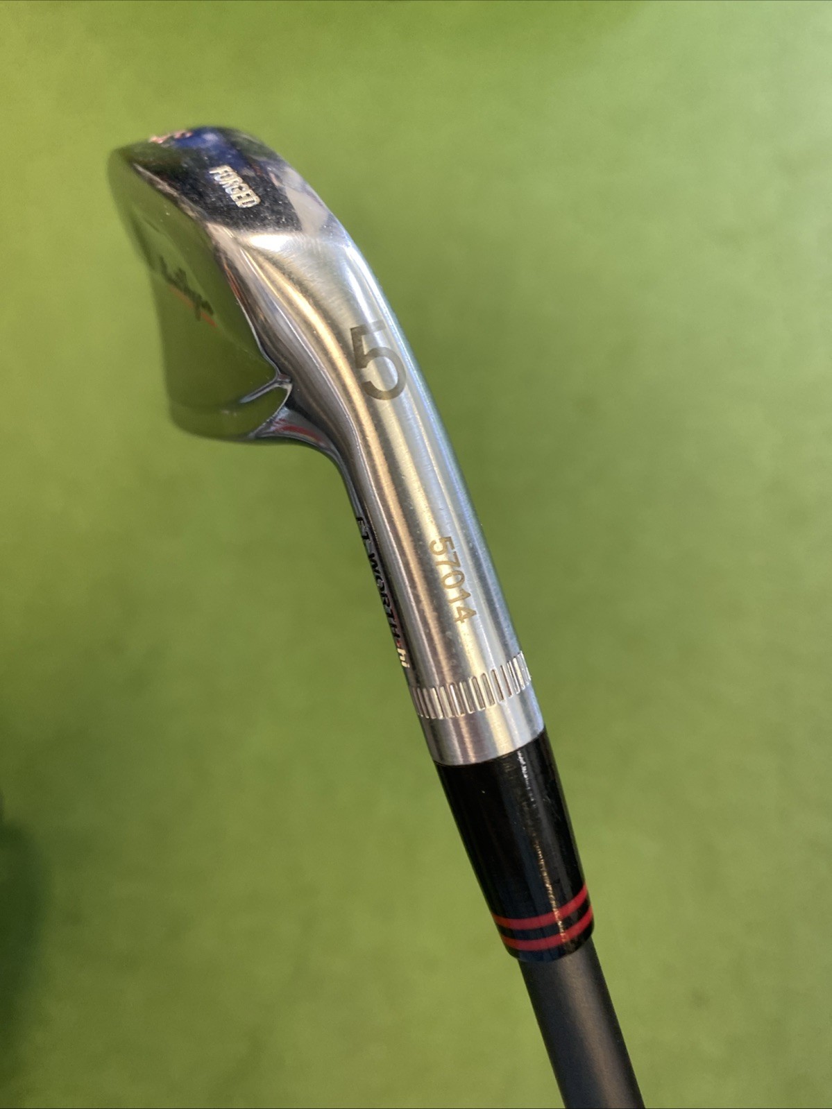 Used RH Ben Hogan Ft. Worth 24* 5 Utility Iron Recoil Black 80g Graphite Stiff - Image 4