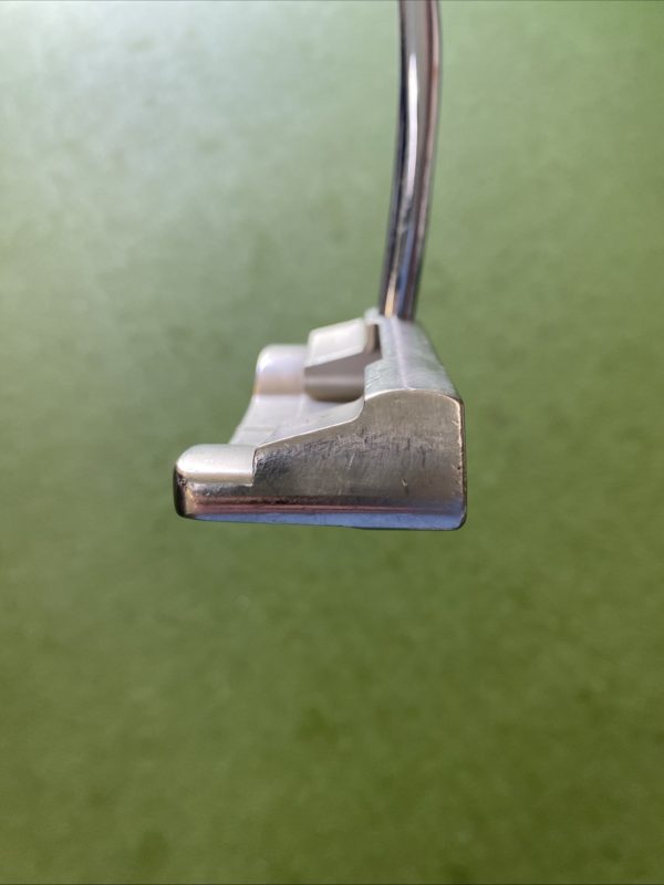 Used RH Evnroll ER2 35” Blade Putter - Image 5