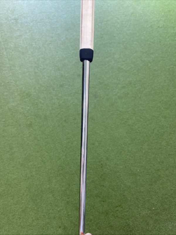 Used RH Odyssey Ai-One #7 Cruiser 42” Armlock Putter - Image 8