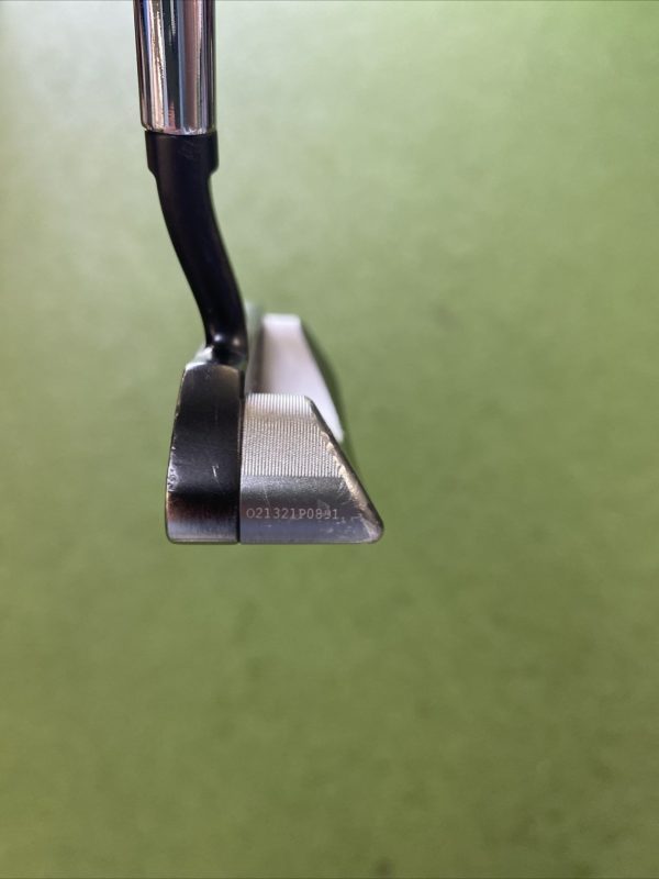 Used RH Odyssey Tri Hot 5K 34” Blade Putter + HC