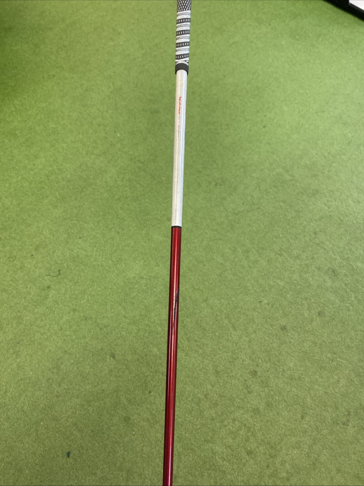 Used RH TaylorMade R9 15* 3-Wood Fujikura Motore 70g Regular Flex - Image 7