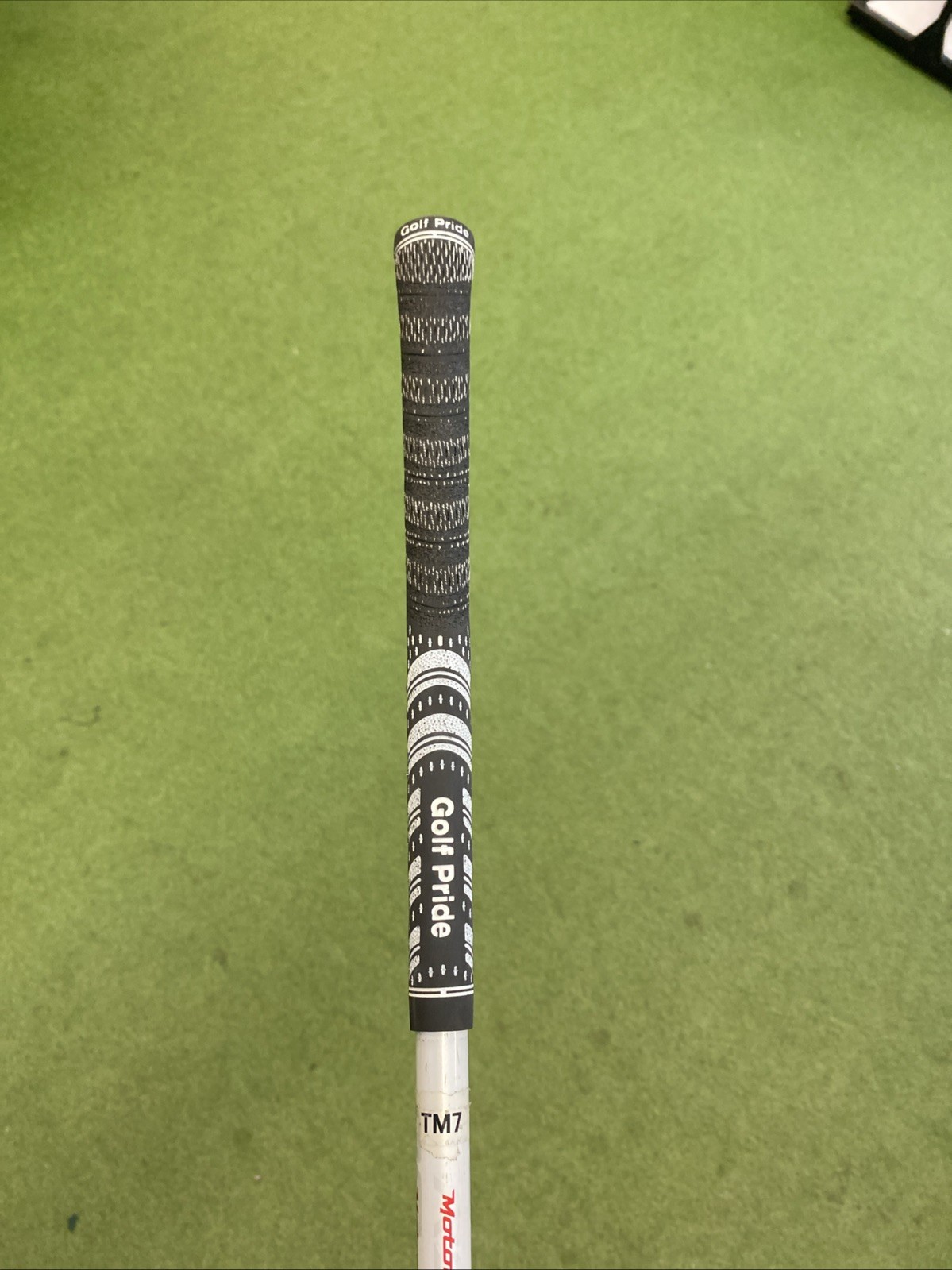 Used RH TaylorMade R9 15* 3-Wood Fujikura Motore 70g Regular Flex - Image 10