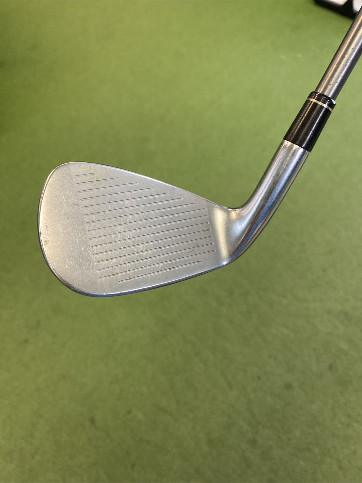 Used RH TaylorMade R9 Iron Set 7-PW-GW Fujikura Motore 65g Regular Flex - Image 6