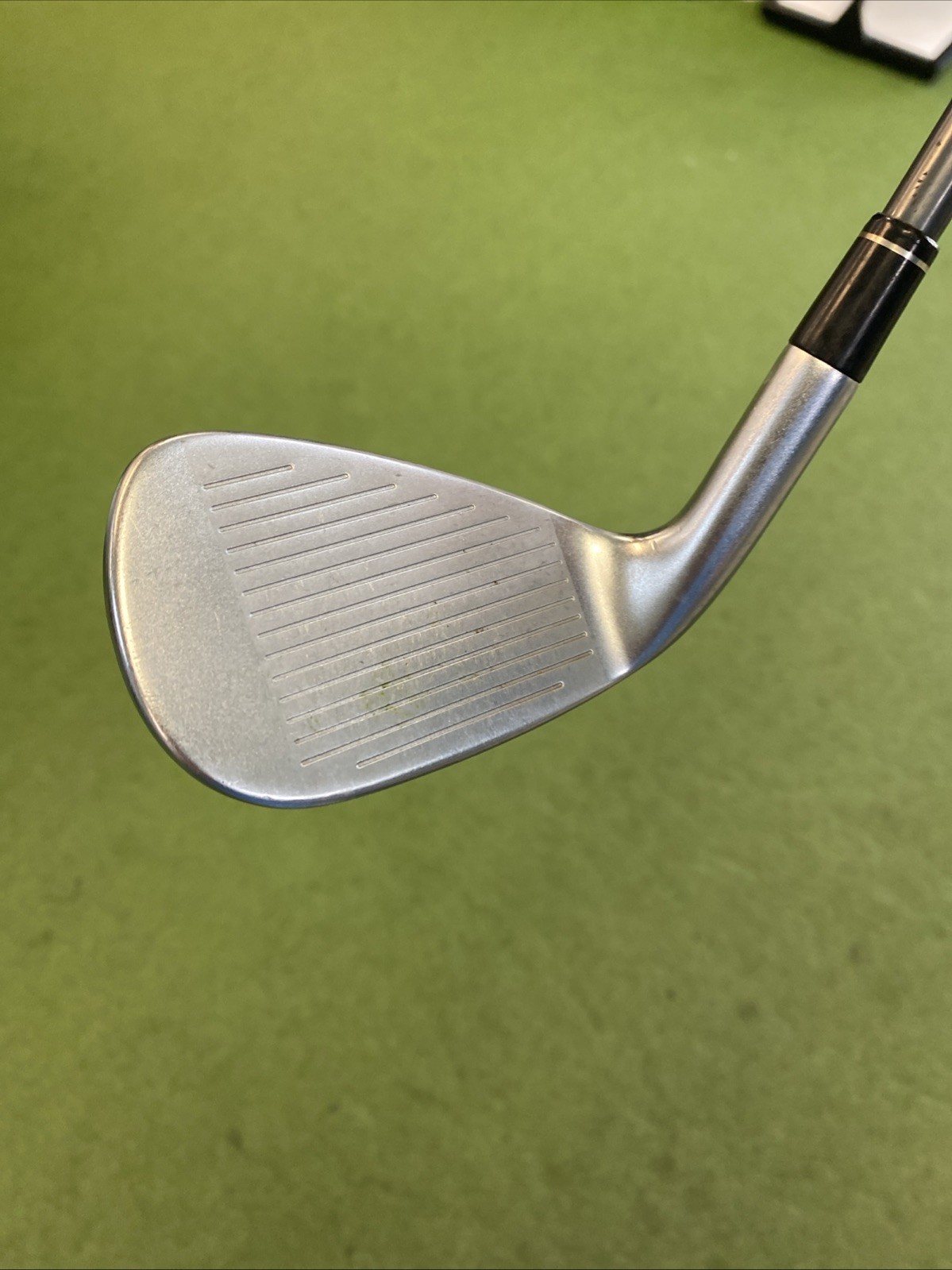 Used RH TaylorMade R9 Iron Set 7-PW-GW Fujikura Motore 65g Regular Flex - Image 10