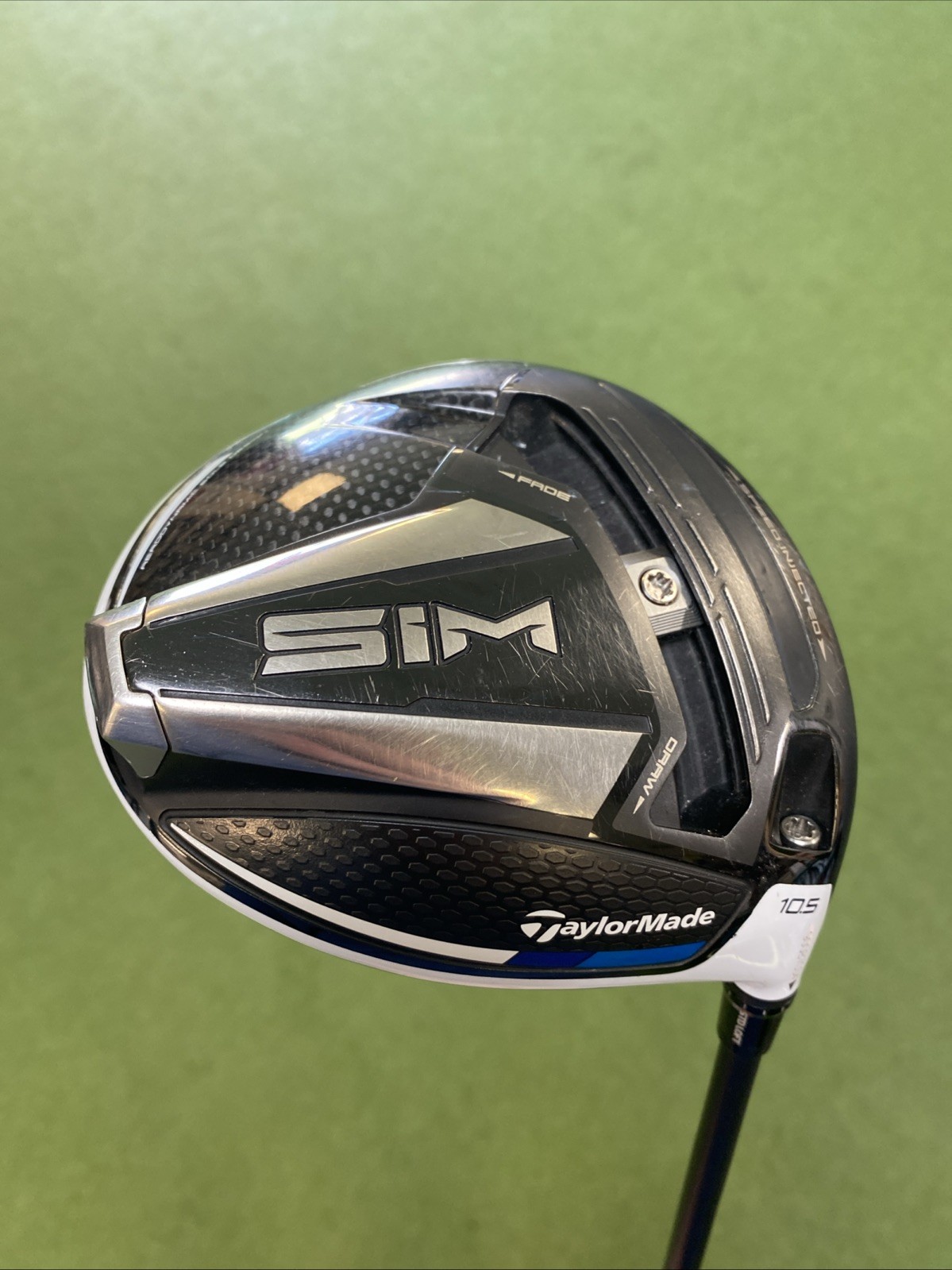 Used RH TaylorMade SIM 10.5* Driver HZRDUS Red 60g Graphite Regular Flex - Image 3