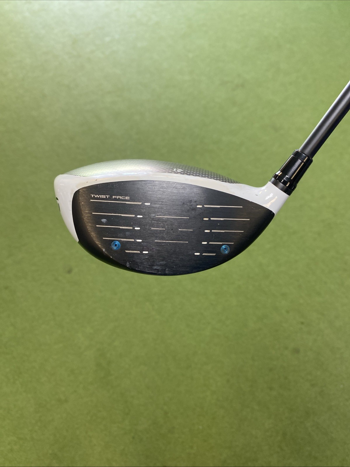 Used RH TaylorMade SIM 10.5* Driver HZRDUS Red 60g Graphite Regular Flex - Image 4