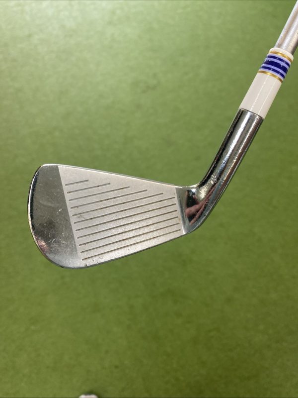 Used RH Titleist 690 MB 3 Iron KBS Tour C-Taper Stiff Flex - Image 5