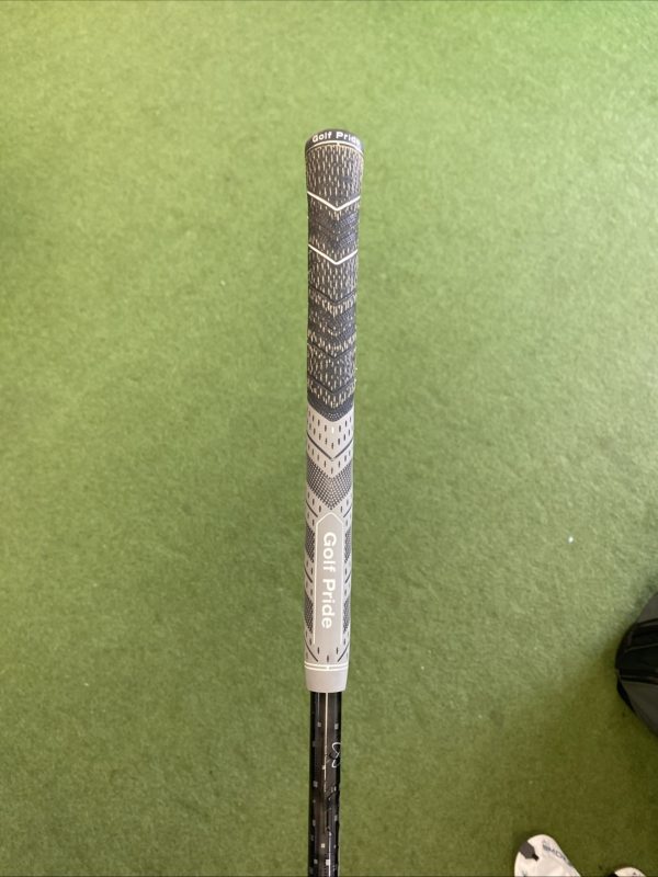 Used RH Titleist 915F 15* 3-Wood Aldila Rogue 95 MSI 80g Graphite Stiff Flex - Image 9