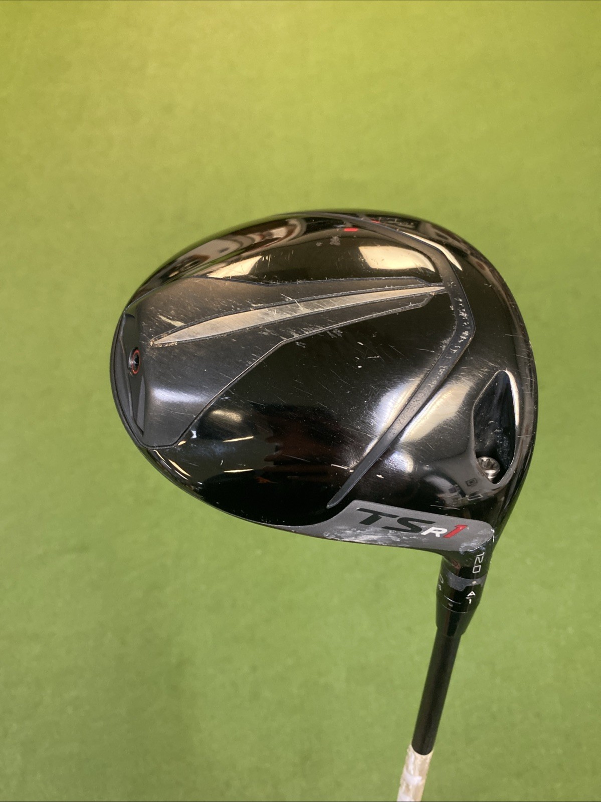 Used RH Titleist TSR1 12* Driver Kuro Kage 50g Graphite Regular Flex - Image 3