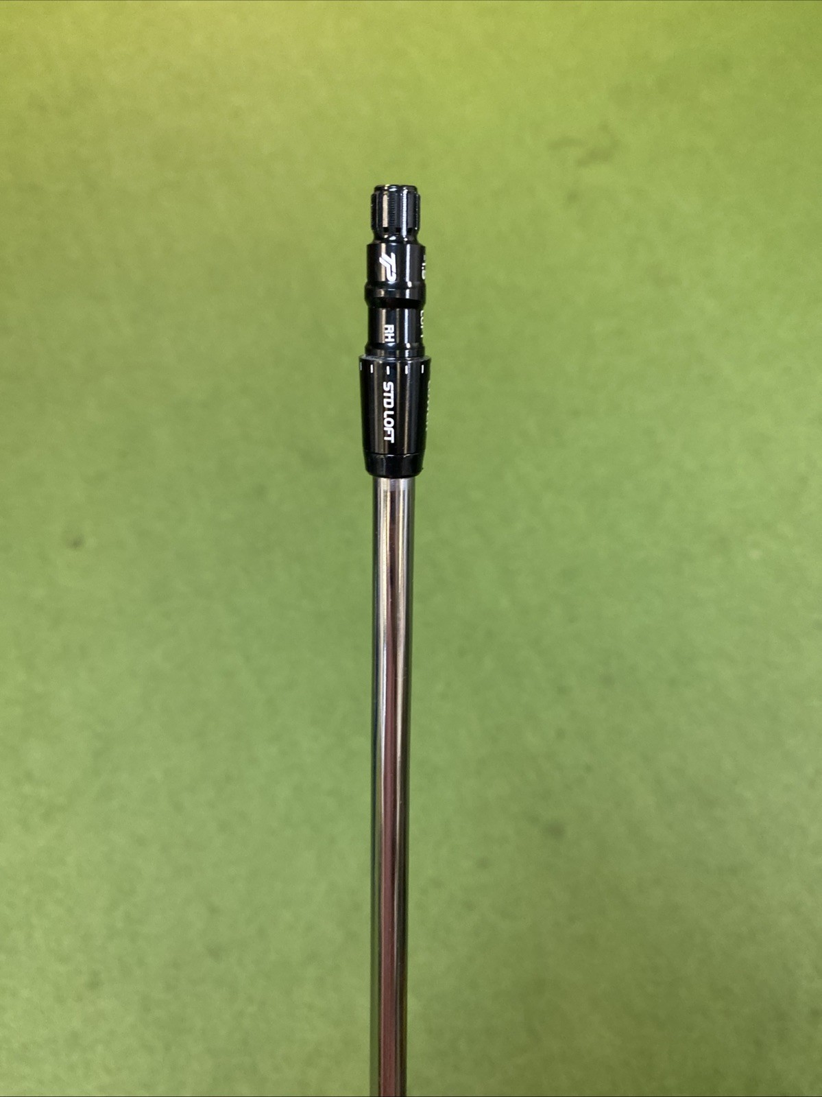 Accra TZ Five Driver Shaft 60g Extra Stiff Graphite TaylorMade Tip - Image 6