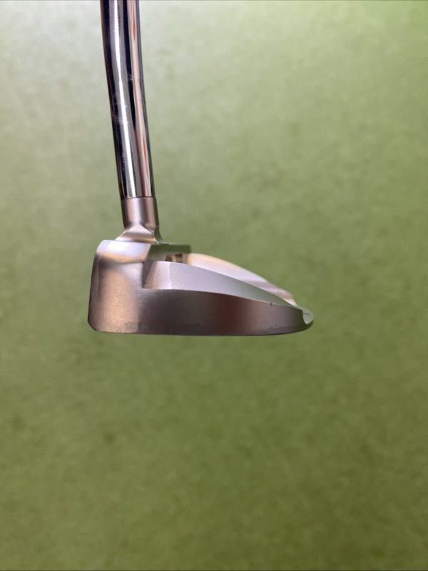 RH Bettinardi Studio Stock 16 303 SS 34” Mallet Putter + HC - Image 4