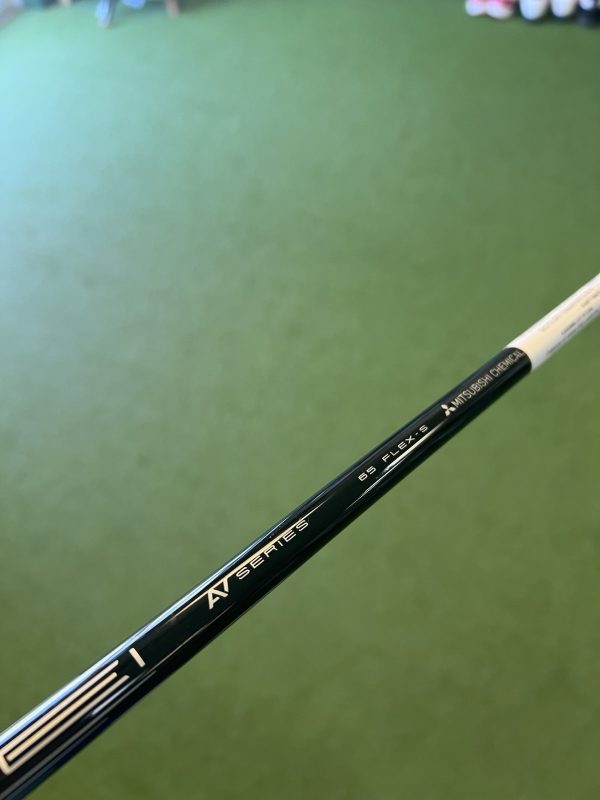 Tensei White AV Series 65g Senior Flex Srixon Driver Shaft