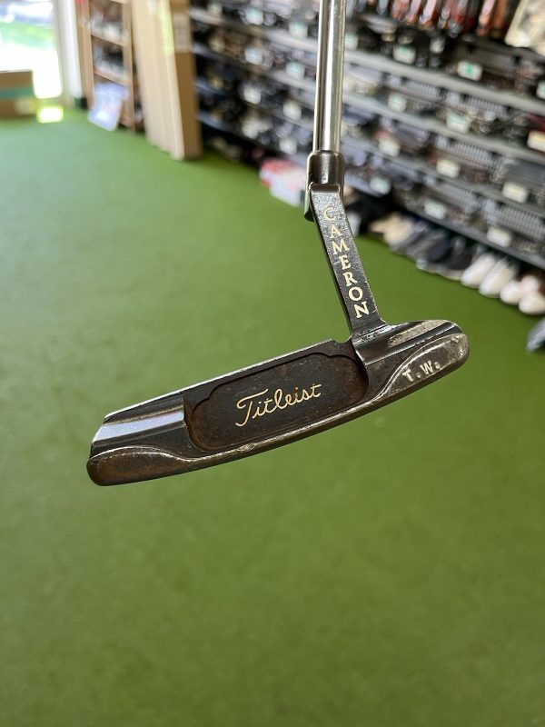 Tour-Issue-Scotty-Cameron-Left-Handed-Newport-Putter-357141313151-3