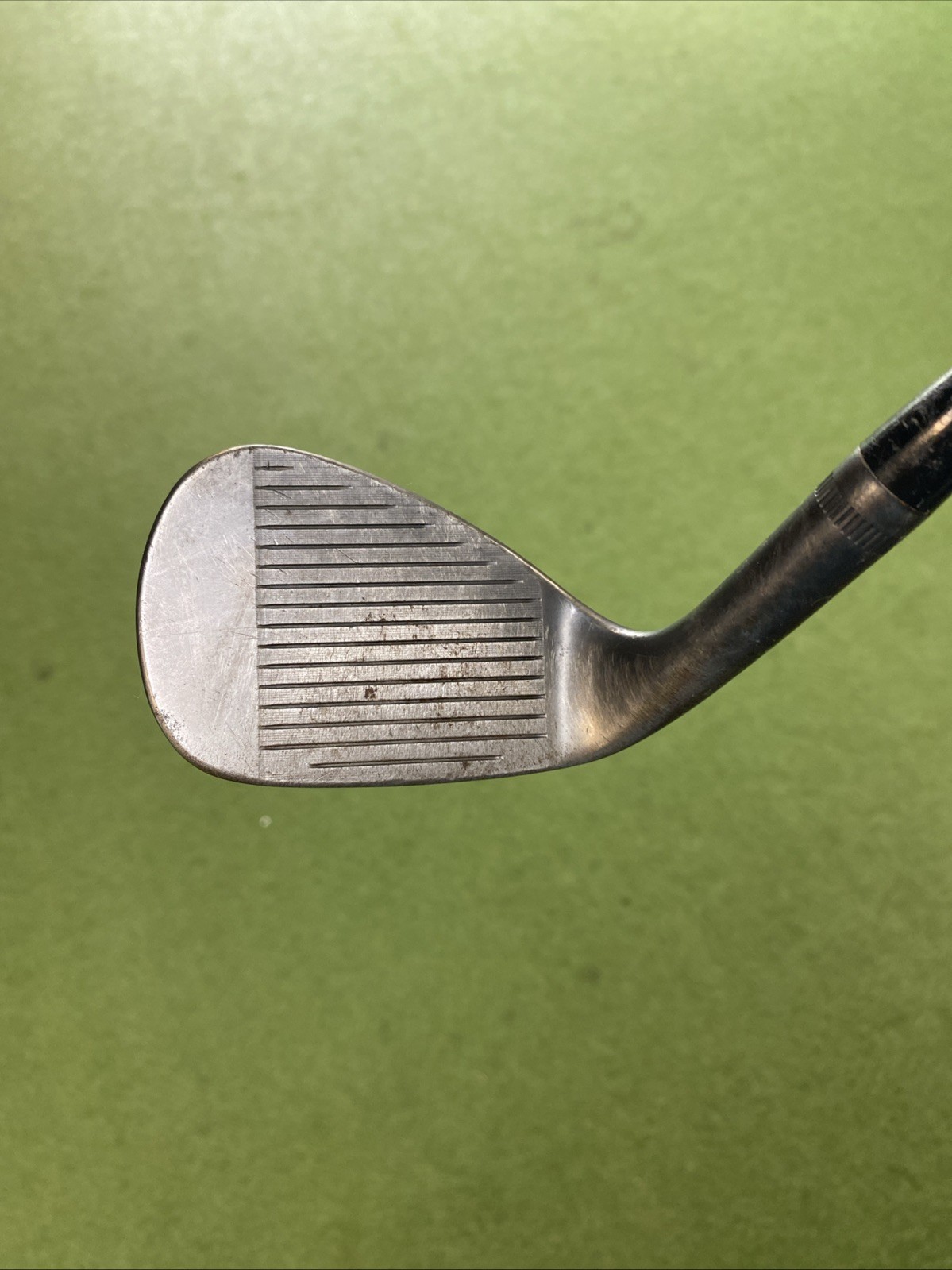 Used RH Callaway Mack Daddy 4 Black 54.08* Sand Wedge Pured Catalyst 50g Seniors - Image 4