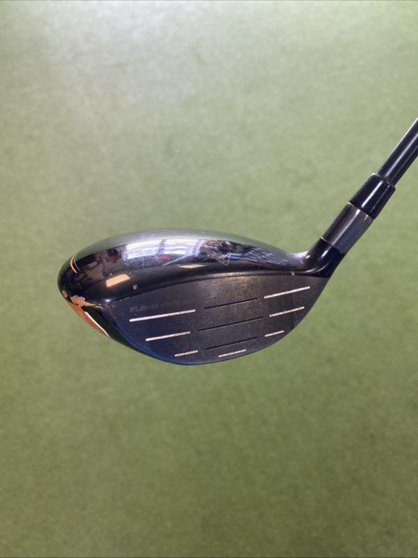 Used RH Callaway Mavrik 18* 5-Wood Helium 50g Graphite Seniors - Image 5