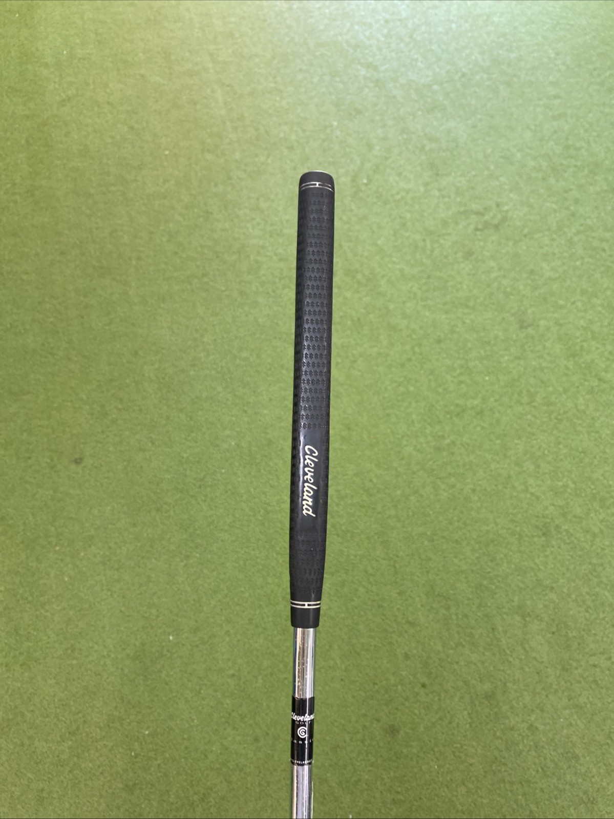 Used RH Cleveland Classic 1 35” Blade Putter - Image 7