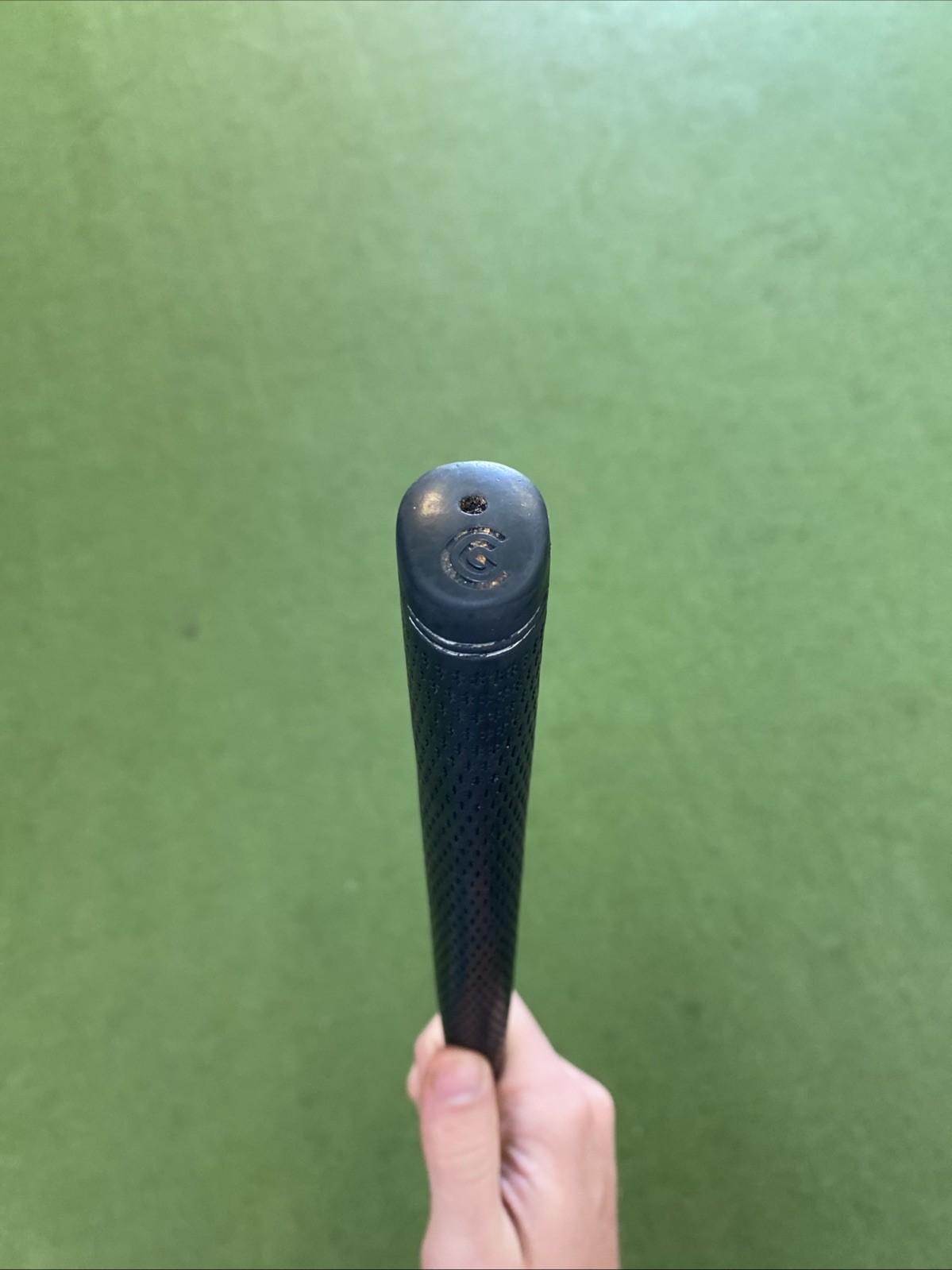 Used RH Cleveland Classic 1 35” Blade Putter - Image 8