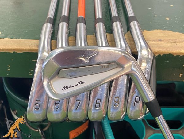 Used RH Mizuno Pro 223 Iron Set 4-PW NS Pro Modus Tour 115g Stiff Flex Steel