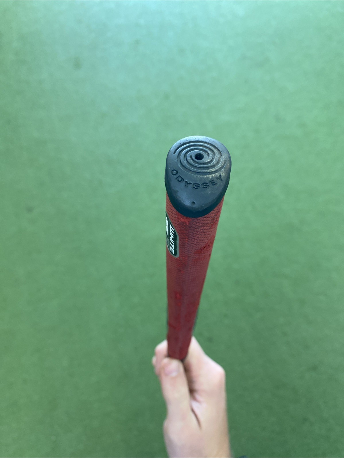 Used RH Odyssey White Ice DART 35” Mallet Putter + HC - Image 10