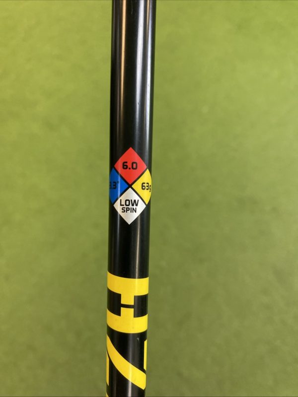 Used RH TaylorMade M1 9.5* Driver HZRDUS Yellow 60g Graphite Stiff Flex - Image 9