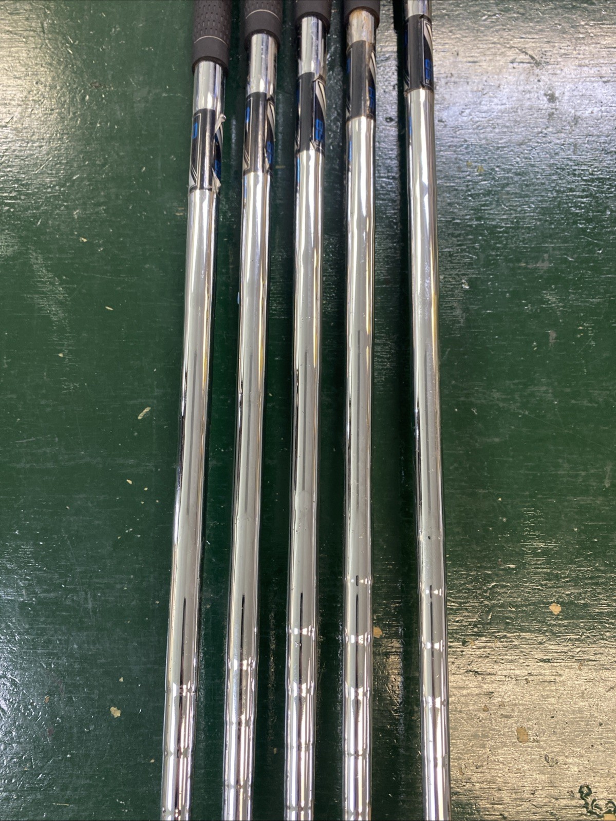 Used RH TaylorMade Speed Blade Iron Set 6-PW Reax 85g Steel Regular Flex - Image 13