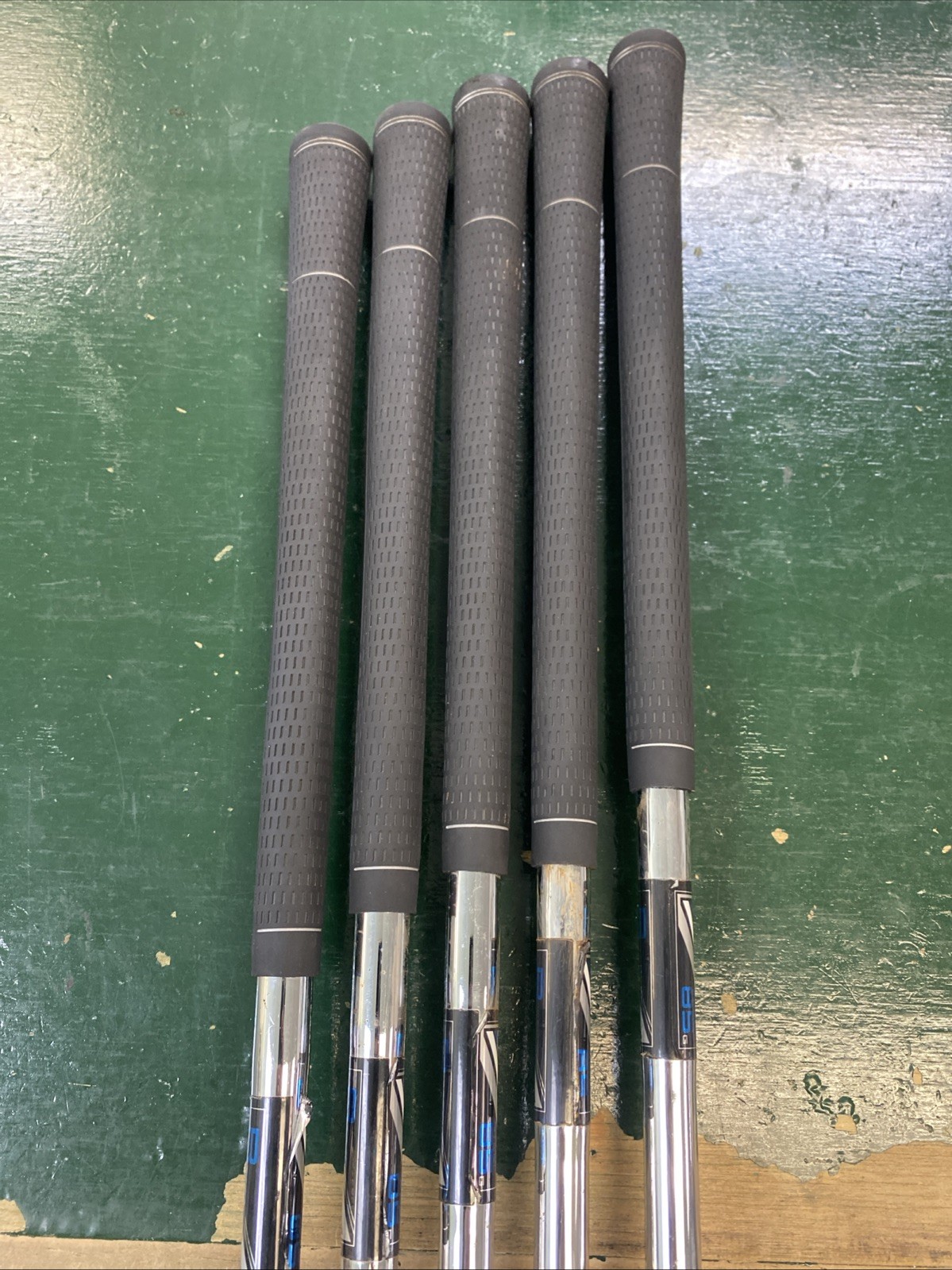 Used RH TaylorMade Speed Blade Iron Set 6-PW Reax 85g Steel Regular Flex - Image 14