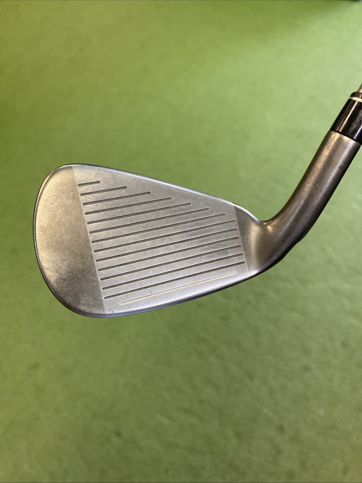 Used RH TaylorMade Speed Blade Iron Set 6-PW Reax 85g Steel Regular Flex - Image 6