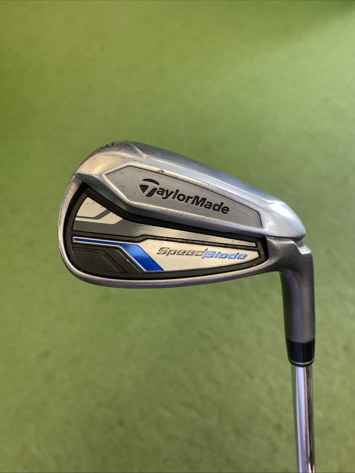 Used RH TaylorMade Speed Blade Iron Set 6-PW Reax 85g Steel Regular Flex - Image 7