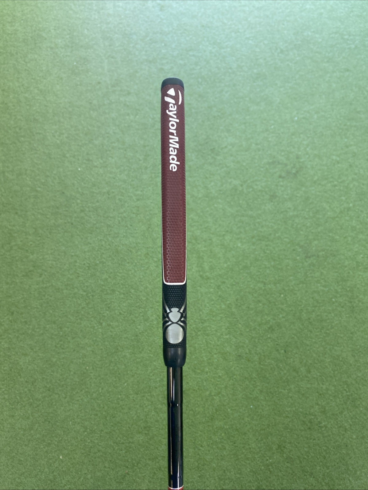 Used RH TaylorMade Spider Tour Red 35” Mallet Putter - Image 9