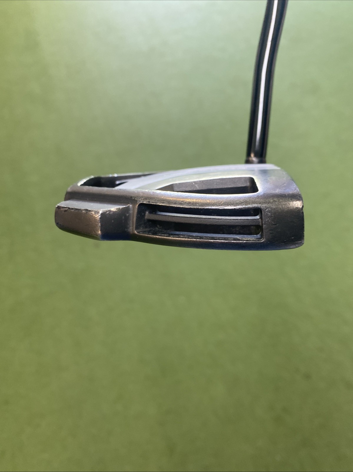 Used RH TaylorMade Spider Tour X X7 35” Mallet Putter - Image 5
