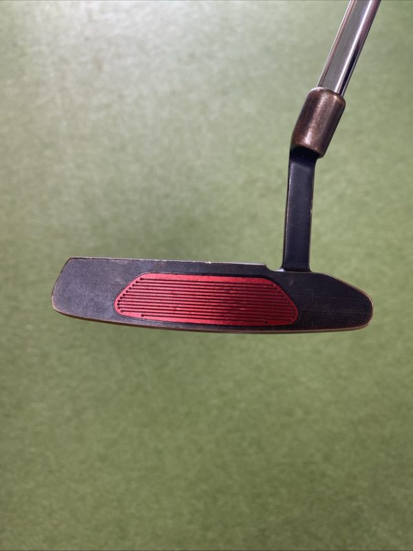 Used RH TaylorMade TP Juno 303 35” Blade Putter - Image 3