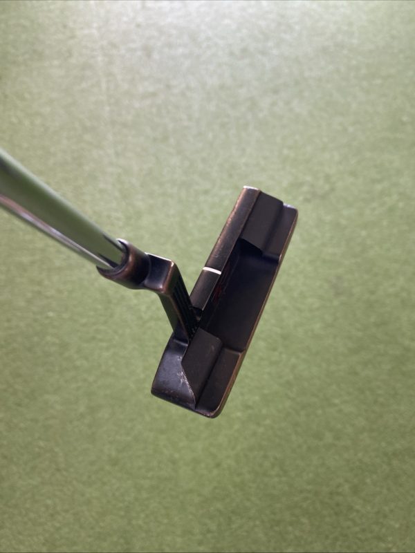 Used RH TaylorMade TP Juno 303 35” Blade Putter - Image 7