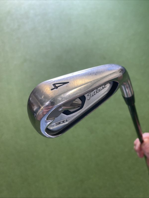 Used RH Titleist T300 4 Iron KBS Tour Black Stiff Plus Steel - Image 3