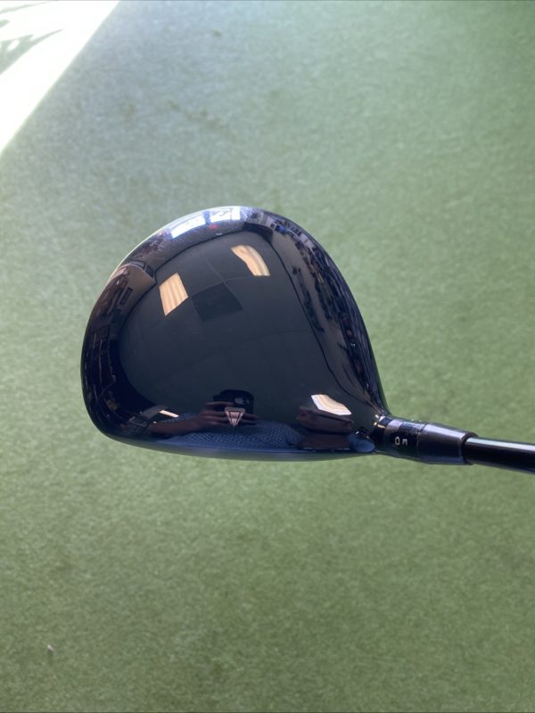Used RH Titleist TS2 10.5* Driver Fujikura Vista Pro 60g Graphite Stiff Flex - Image 6